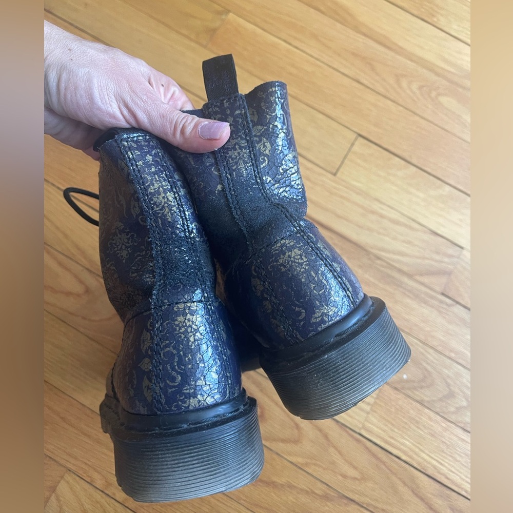 Beautiful Dr. Martens 1460 Gold Brocade Surya - Picture 10 of 13